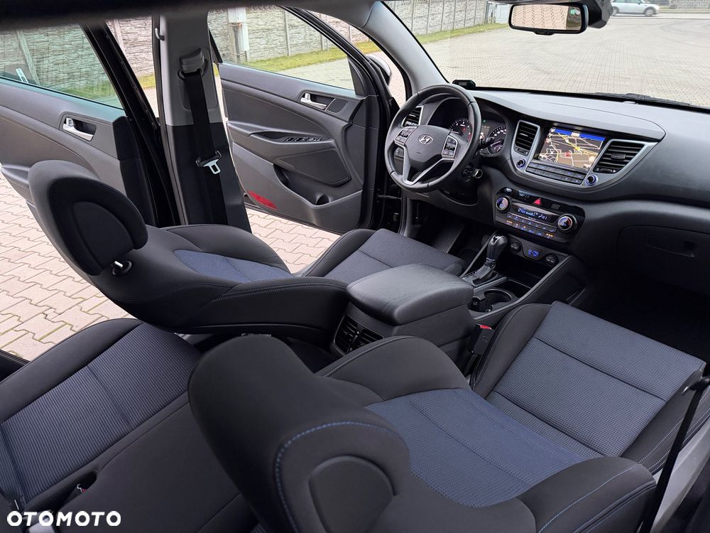 Hyundai Tucson blue 1.7 CRDi 2WD DCT Premium - 25