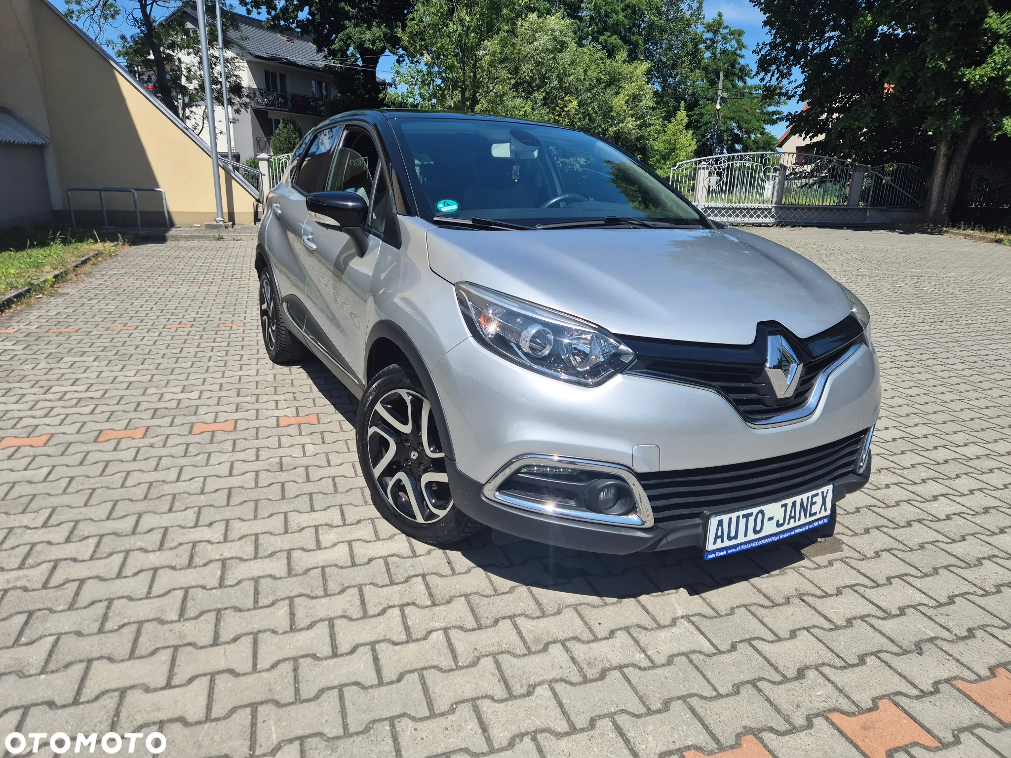 Renault Captur TCe 120 EDC Luxe - 4