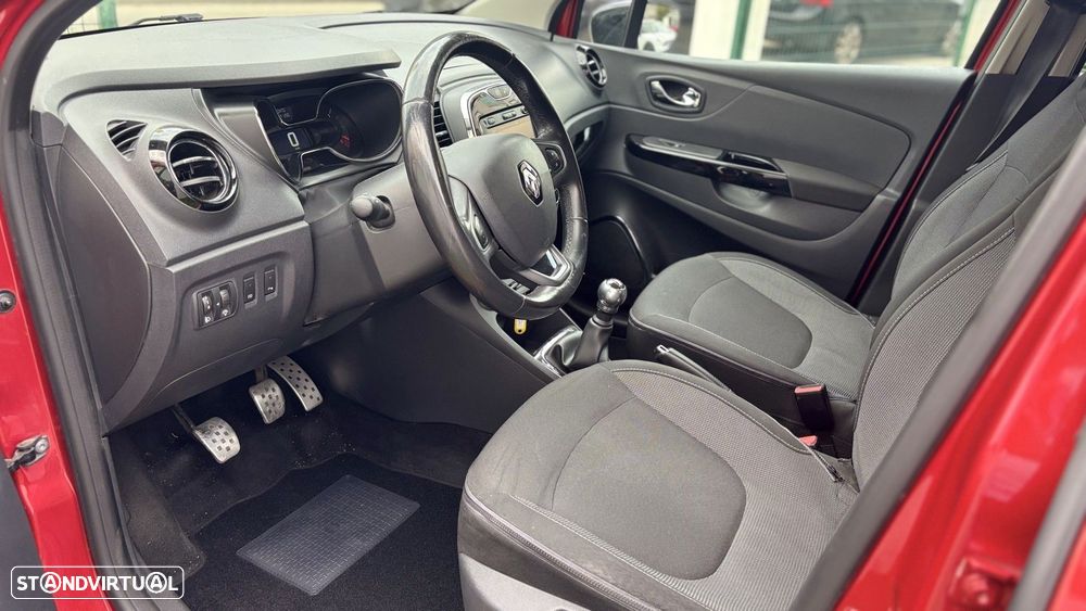 Renault Captur 1.5 dCi Exclusive XMOD - 13