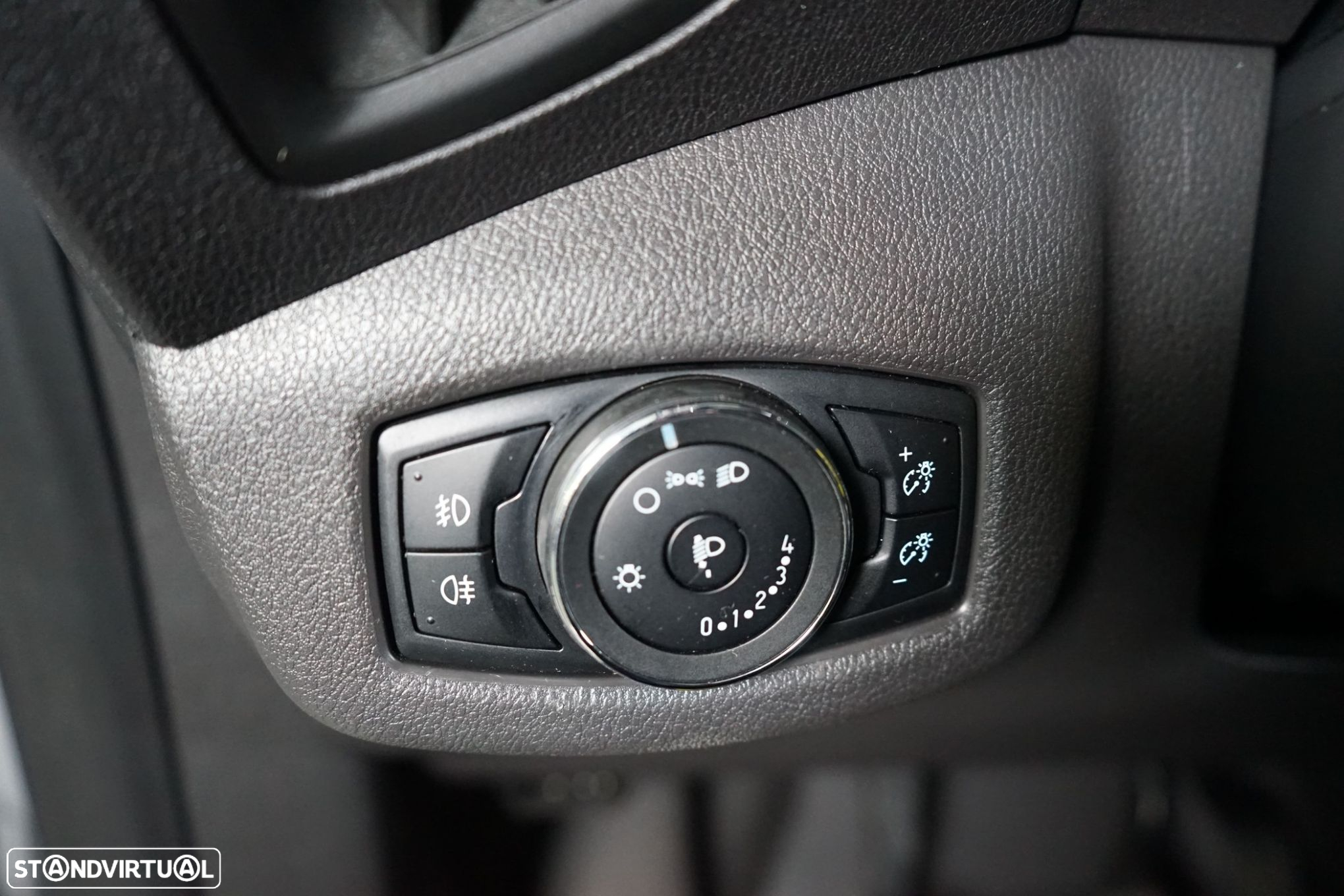 Ford Transit Connect 1.5 TDCi 200 L1 Ambiente - 26