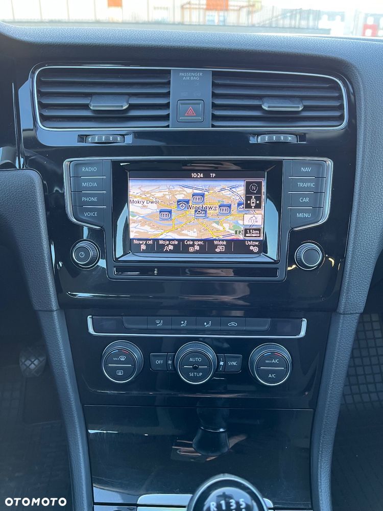 Volkswagen Golf 1.4 TSI BMT Highline - 30