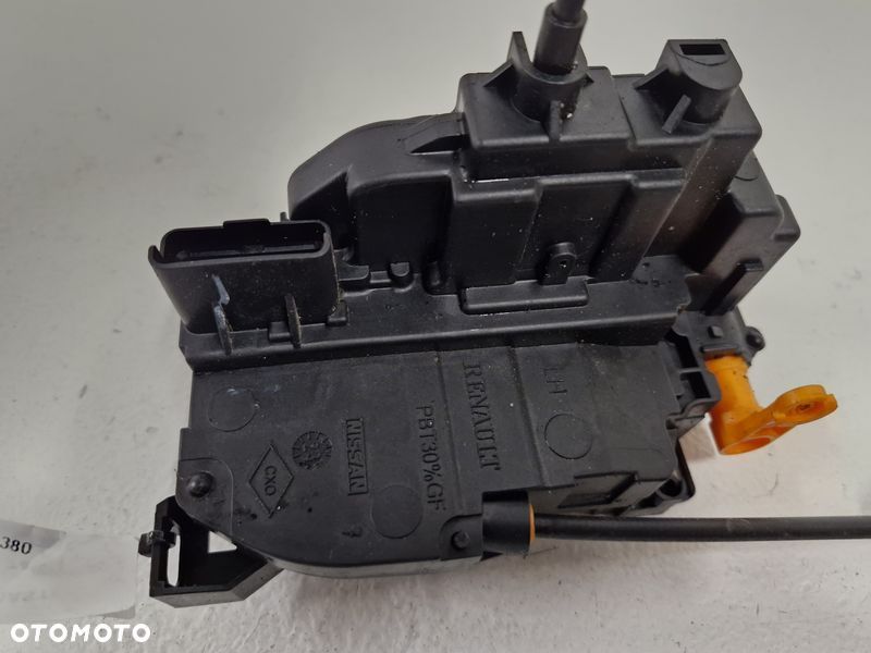 RENAULT MASTER III 3 LIFT IV 4 ZAMEK DRZWI LEWY PRZÓD 805035039R - 4