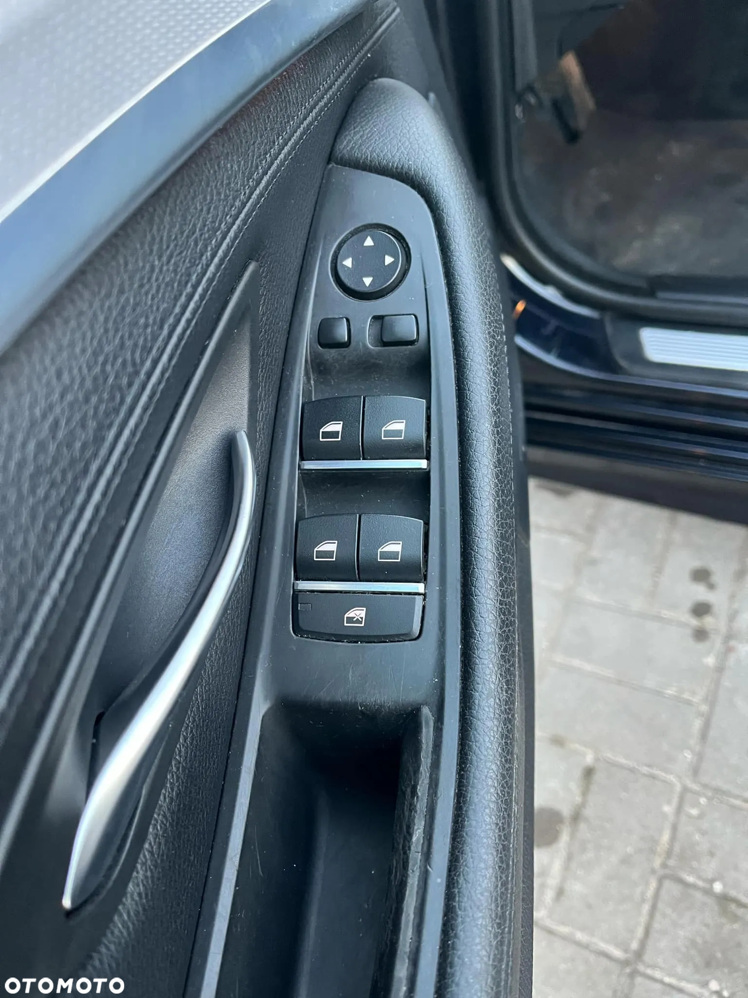 BMW Seria 5 535i xDrive - 16