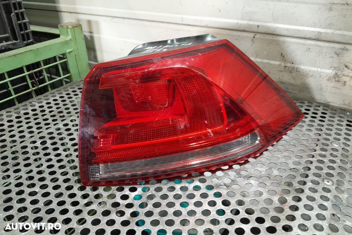 Lampa / Tripla stop dreapta pe aripa 5G0945096M 5G0945096M Volkswagen - 1