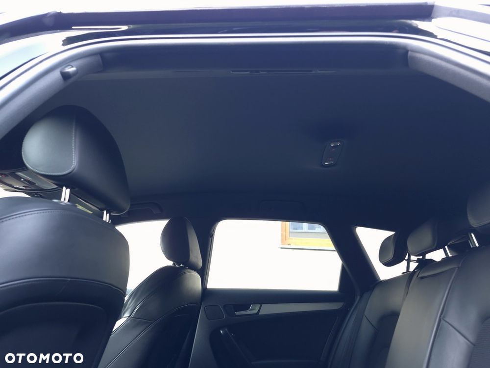 Audi A4 Avant 2.0 TDI Quattro S tronic - 25