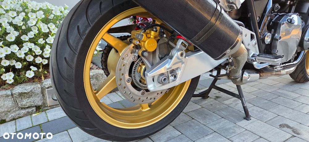 Honda CB - 17
