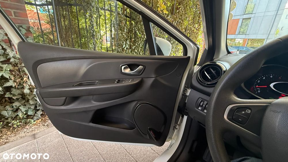 Renault Clio 1.5 dCi Energy Life - 12