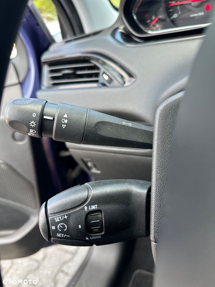Peugeot 208 1.2 VTi Active - 13