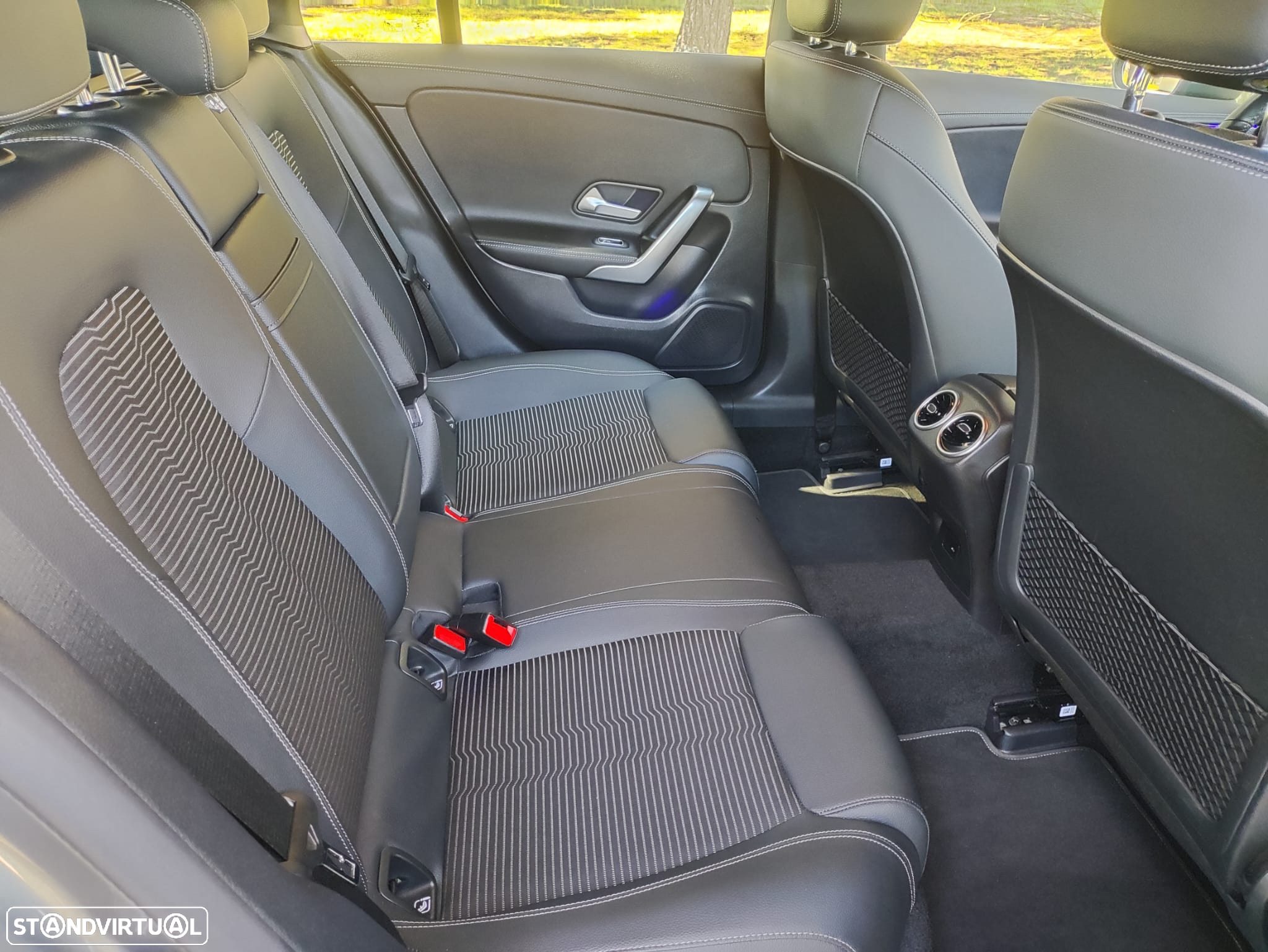 Mercedes-Benz CLA 180 d Shooting Brake 7G-DCT Progressive - 29