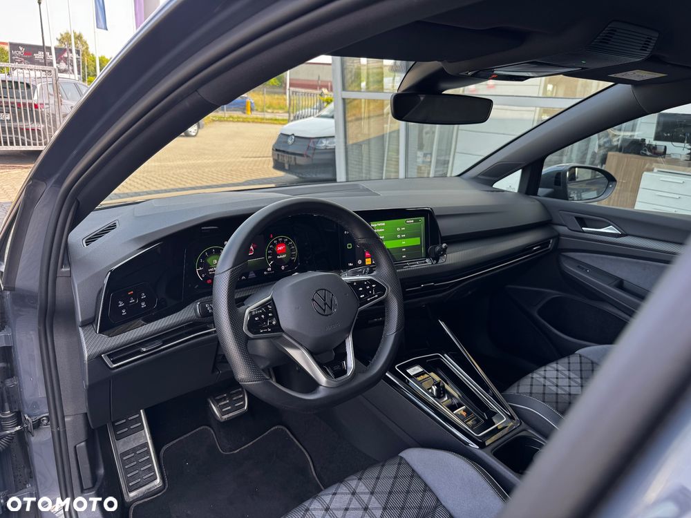 Volkswagen Golf 1.5 eTSI EVO R-Line DSG - 9