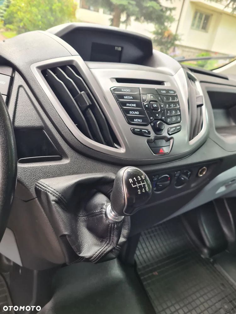 Ford Transit - 4