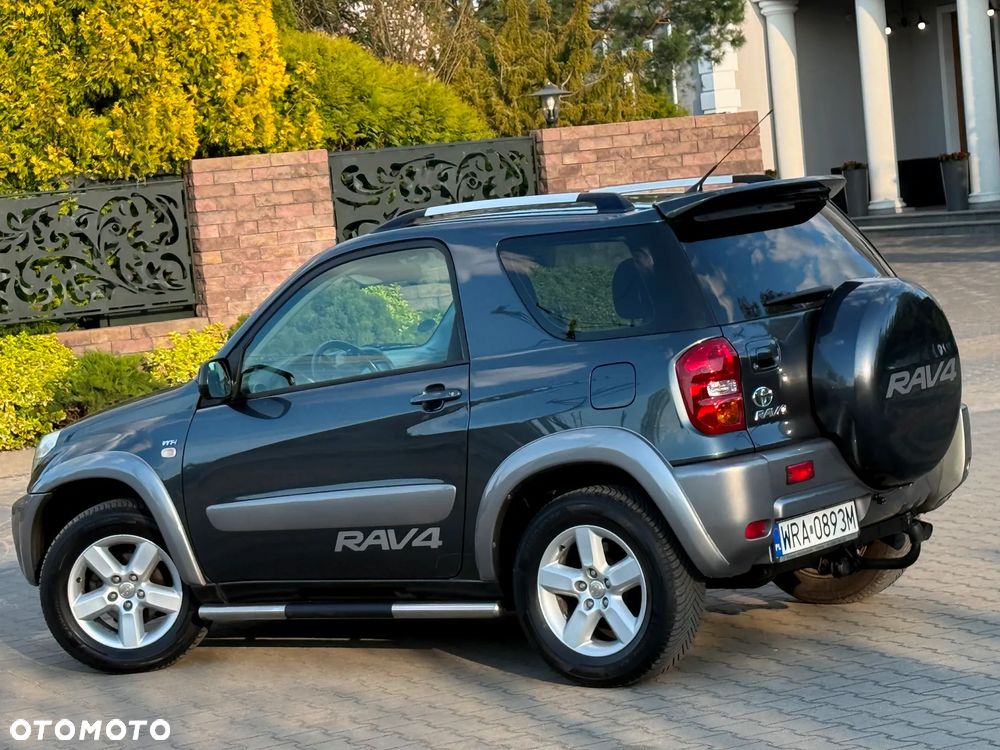Toyota RAV4 4x4 Sol - 5