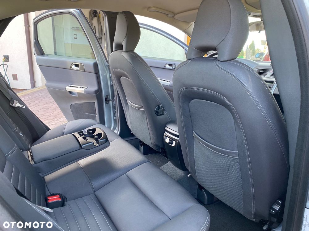 Volvo S40 2.4i Momentum - 15