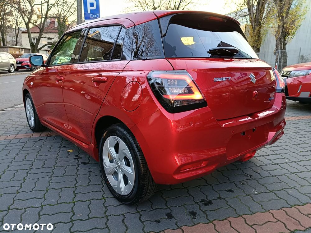 Suzuki Swift 1.2 Dualjet SHVS Premium Plus - 5