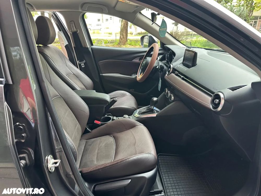 Mazda CX-3 CD105 4x4 AT Revolution - 9
