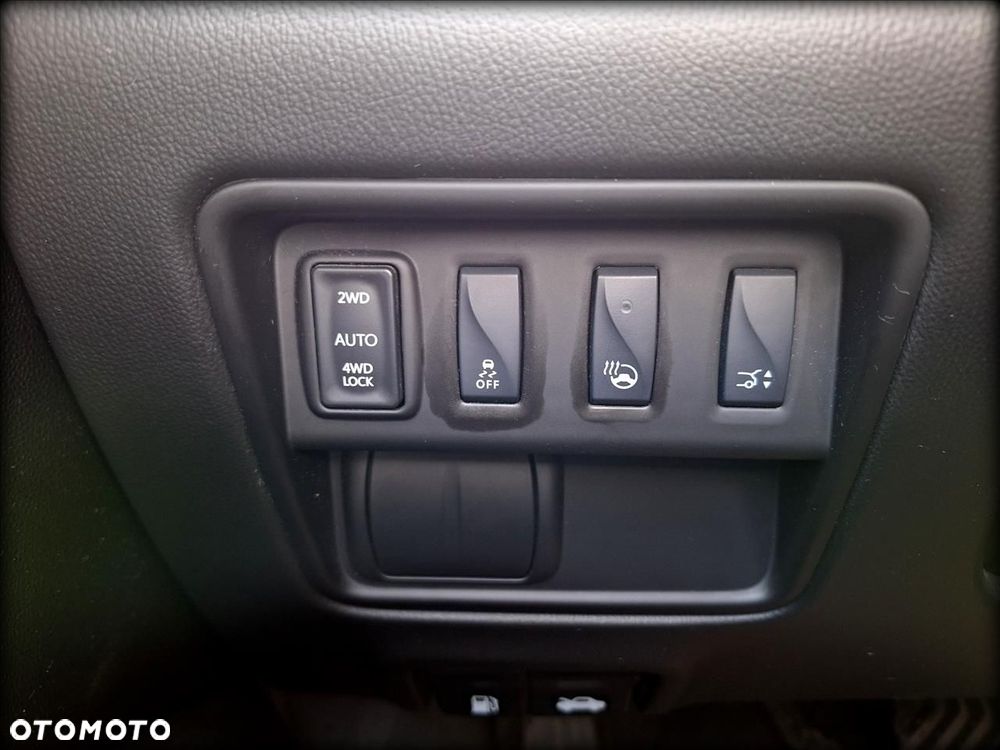 Renault Koleos 2.0 dCi Initiale Paris 4x4 X-Tronic - 23