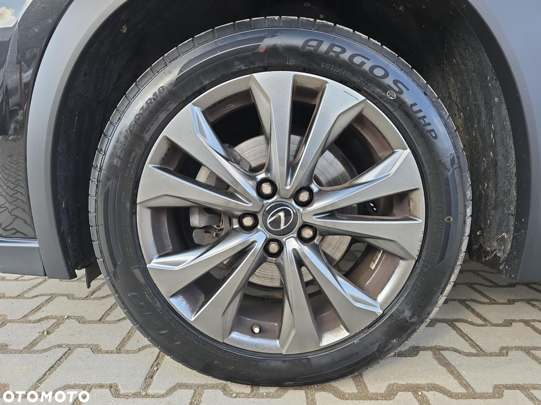 Lexus UX - 9