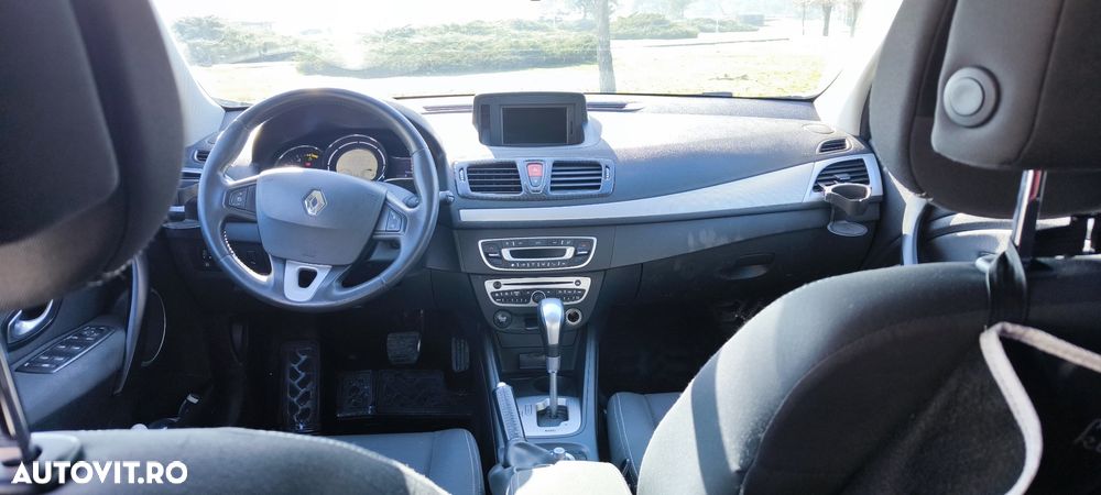 Renault Megane 1.5 dCi Sport Edition EDC - 8