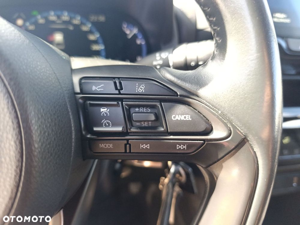 Toyota Yaris Cross Hybrid 1.5 Comfort - 28