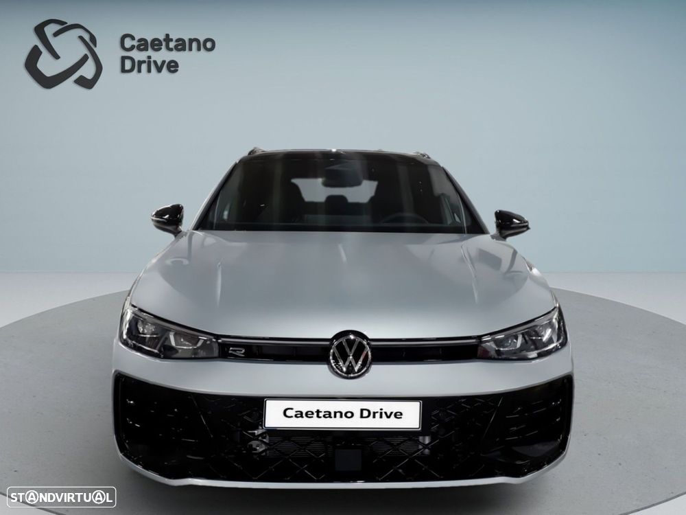 VW Passat Variant 1.5 TSI eHybrid R-Line DSG - 2