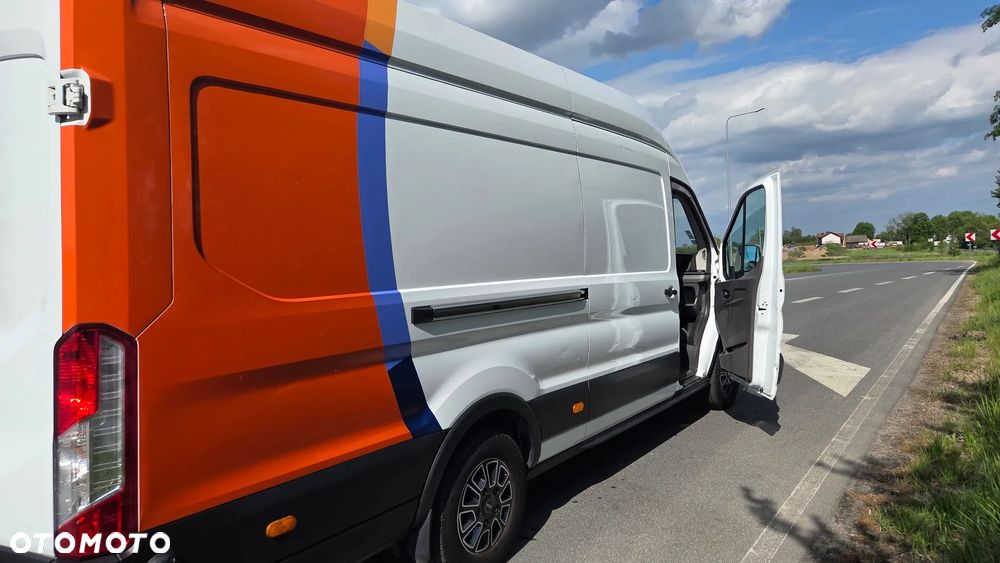 Ford Transit - 20