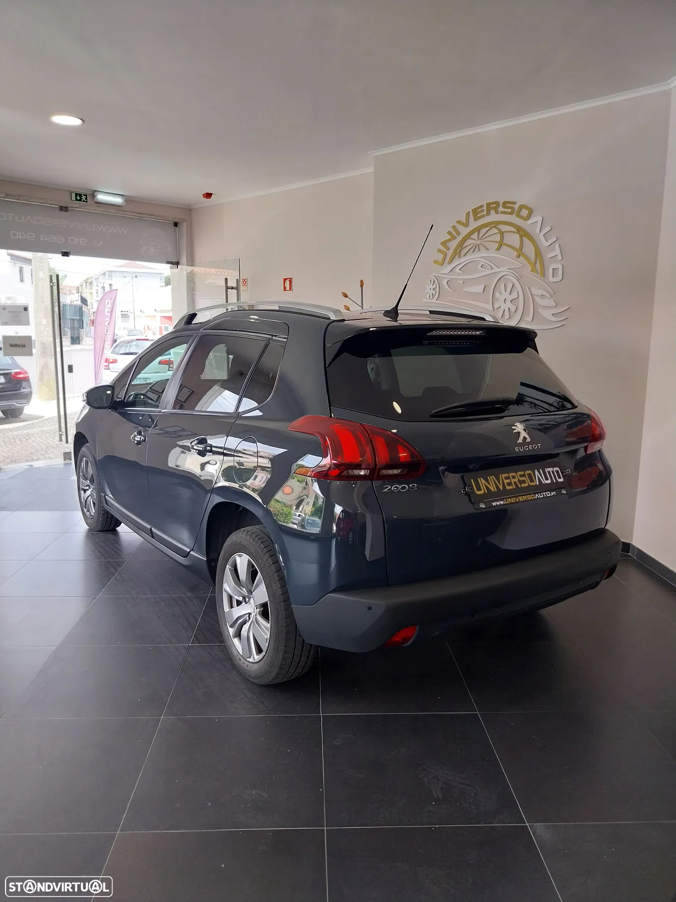 Peugeot 2008 1.6 BlueHDi Style - 7