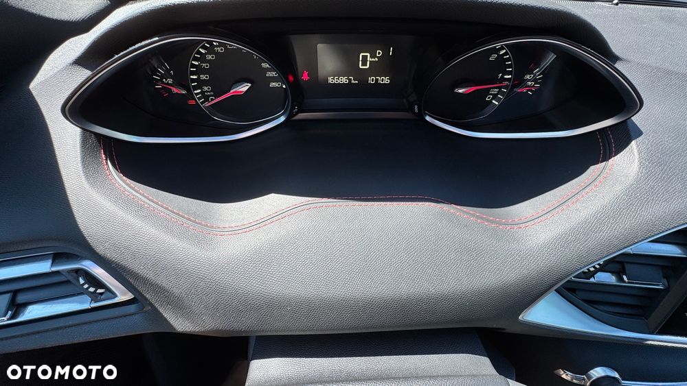 Peugeot 308 BlueHDi FAP 150 EAT6 Stop&Start GT-Line Edition - 27
