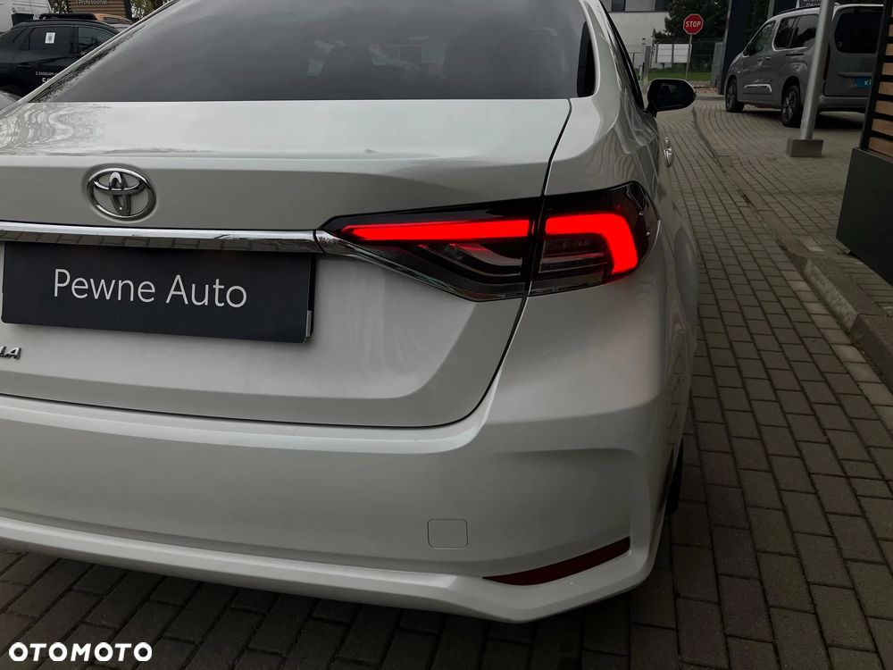 Toyota Corolla 1.6 Comfort - 7