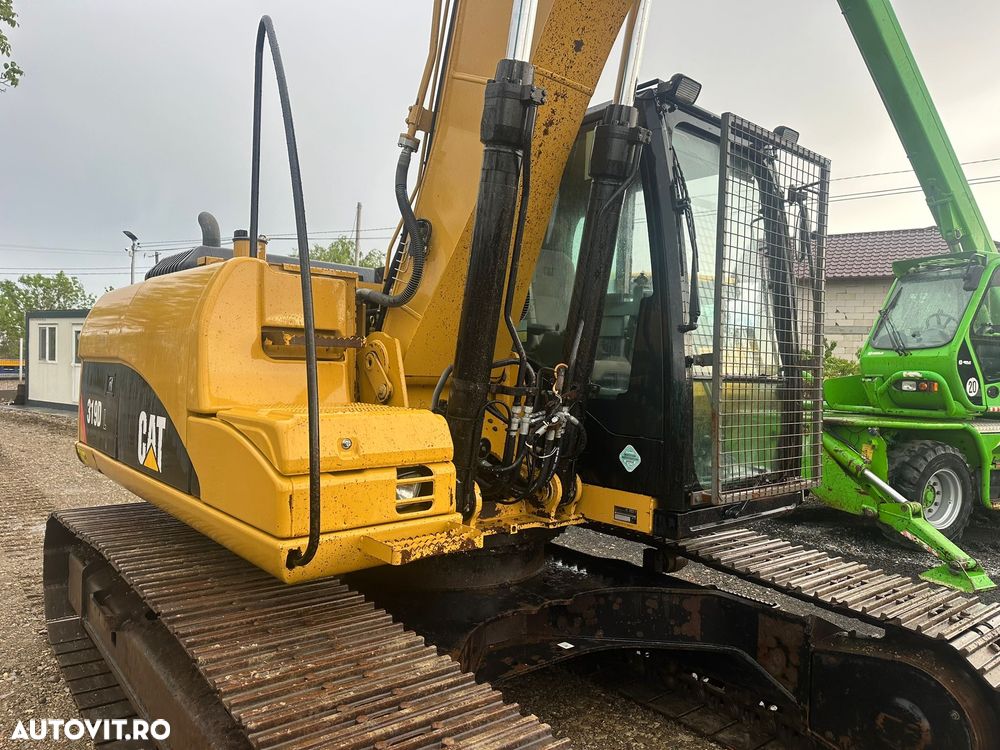 Caterpillar 438C - 2