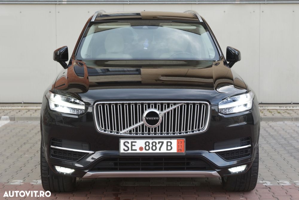 Volvo XC 90 D5 AWD Geartronic Inscription - 12