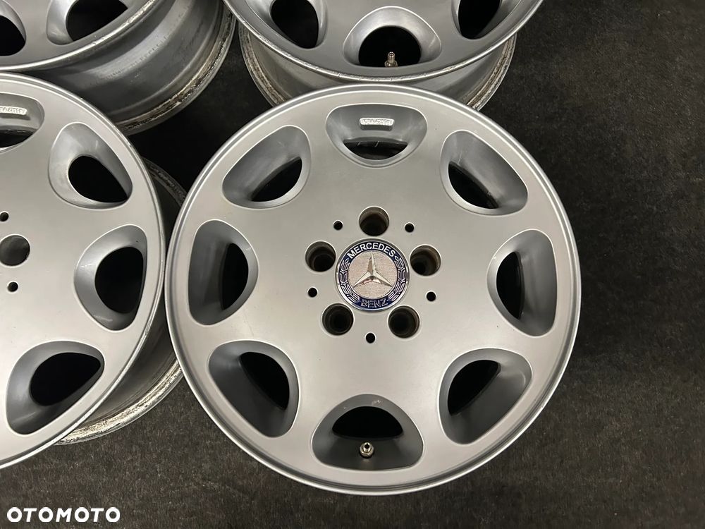 Alufelgi Mercede Mercedes W124, E-klasa, C-klasa W202, W201 8-Loch 15 cali 5x112 4szt. - 10