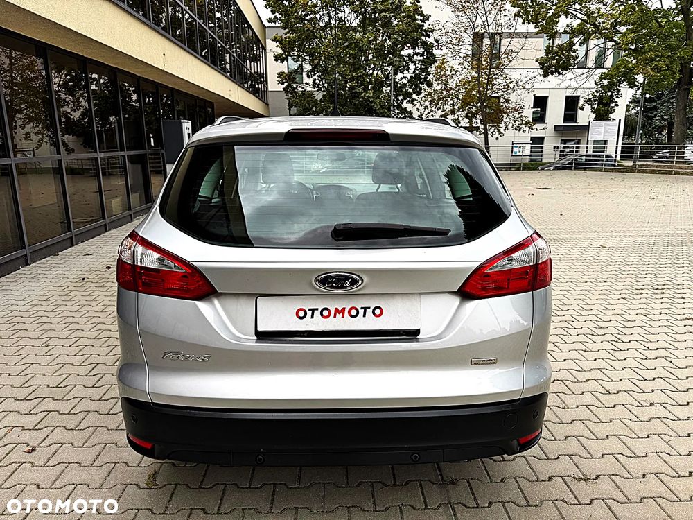Ford Focus 1.6 TDCi DPF Titanium - 6
