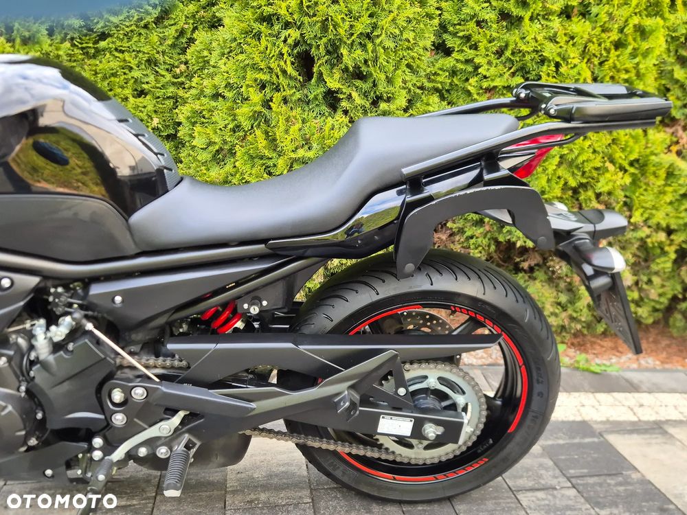 Yamaha XJ - 27