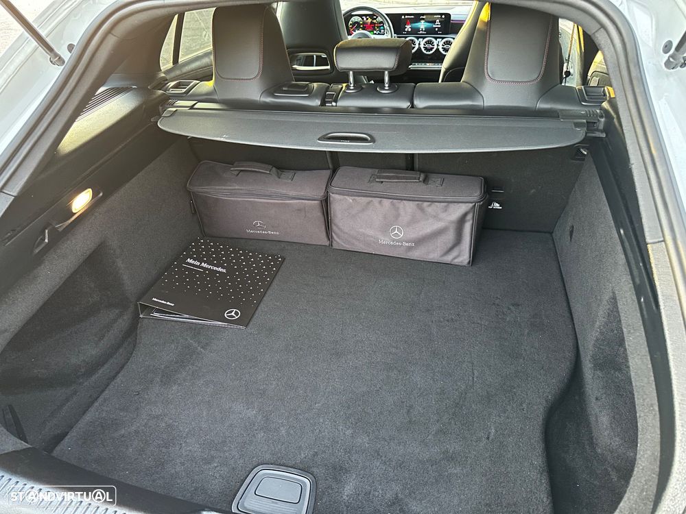 Mercedes-Benz CLA 250 e Shooting Brake AMG Line - 23