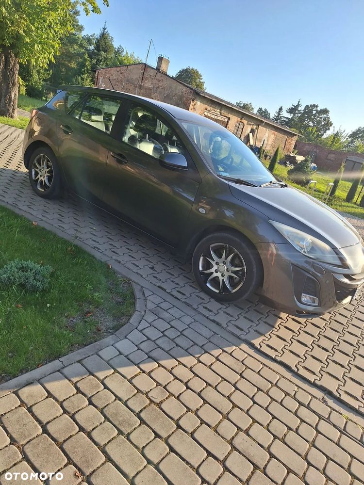 Mazda 3 - 10