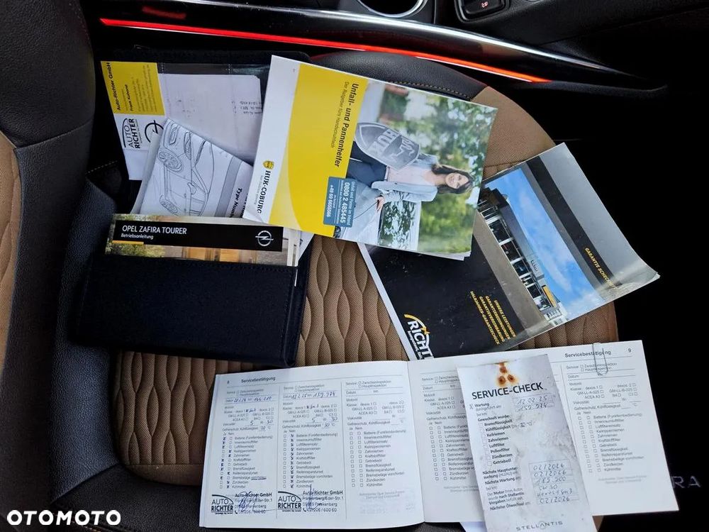 Opel Zafira 2.0 D (CDTI) Automatik Business Innovation - 27