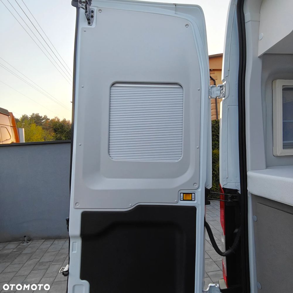Ford Etrusco 600 DF Complet Edition Laika - 17
