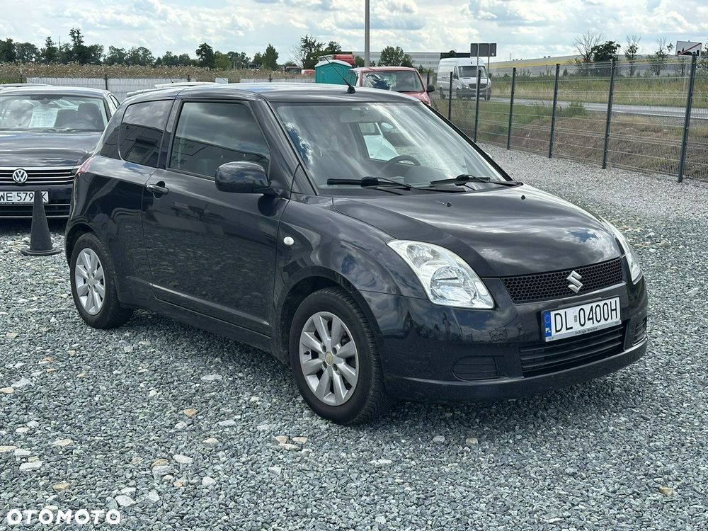 Suzuki Swift 1.3 Classic - 3