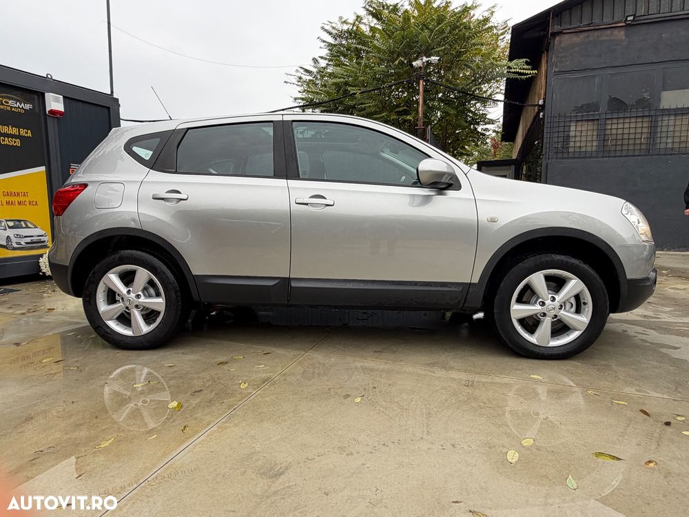 Nissan Qashqai - 25