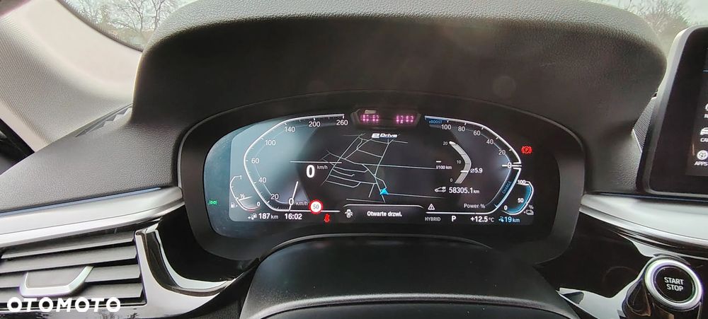 BMW Seria 5 530e Luxury Line - 34