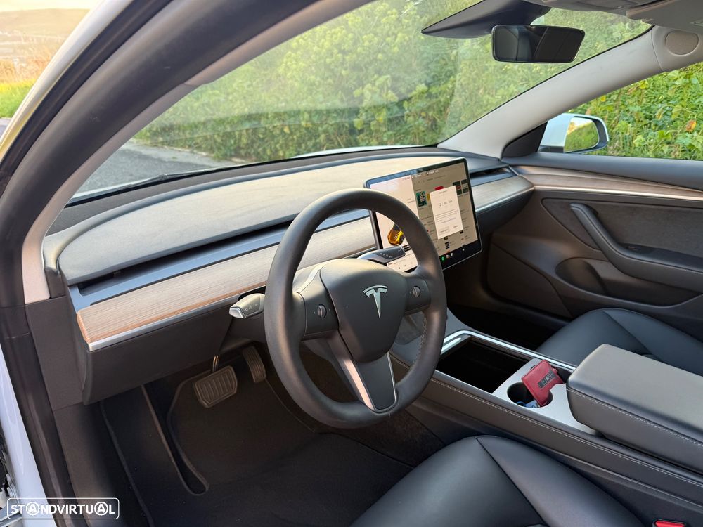 Tesla Model 3 Standard Range Plus RWD - 14