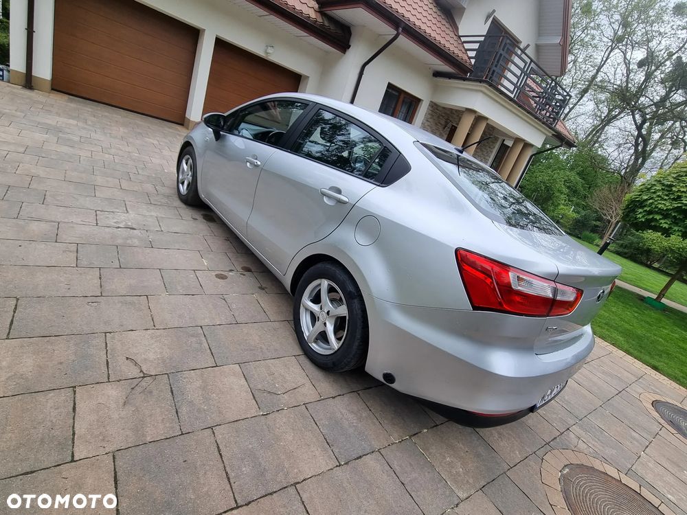 Kia Rio 1.2 GT-Line - 10