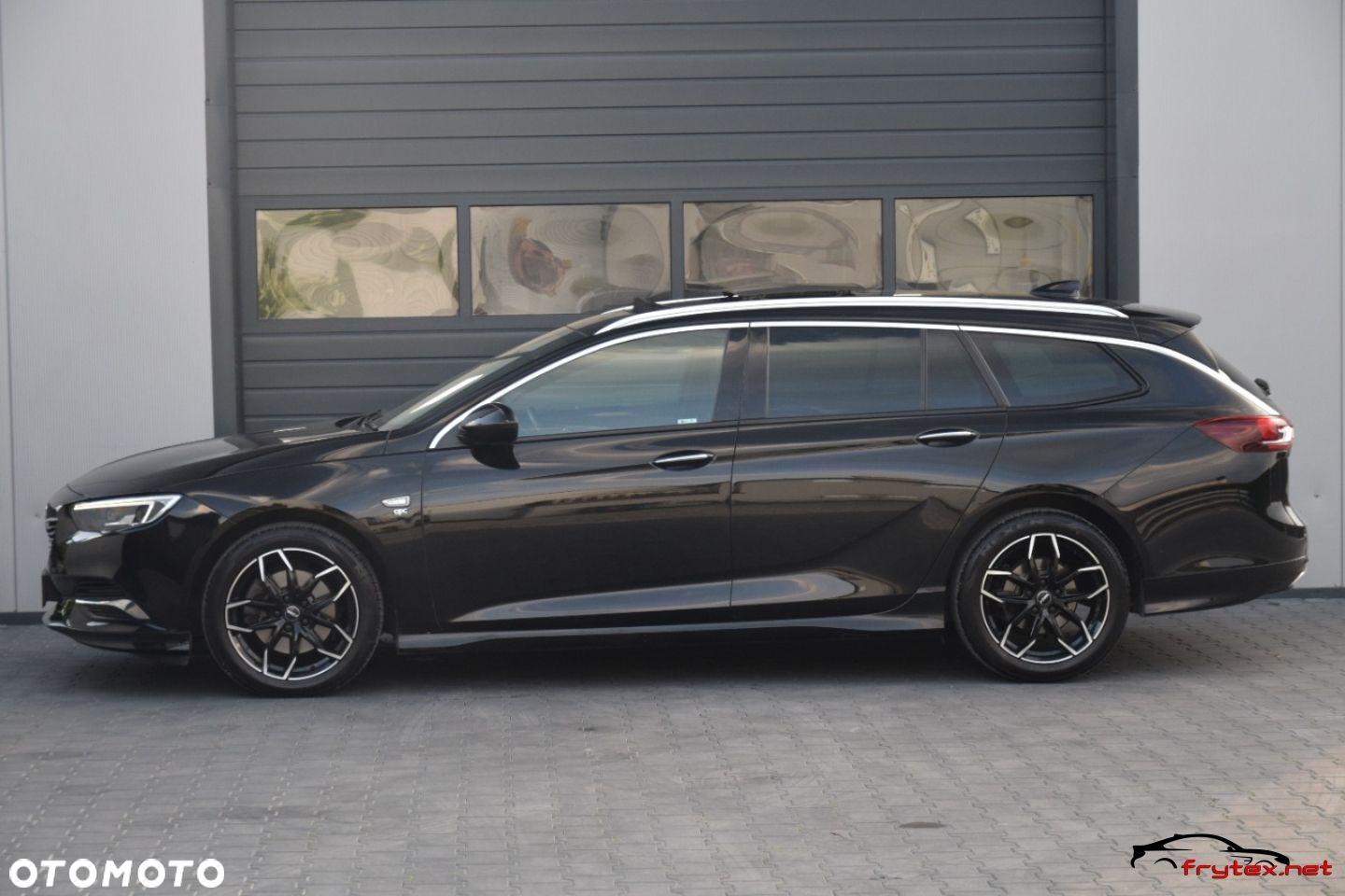 Opel Insignia - 8