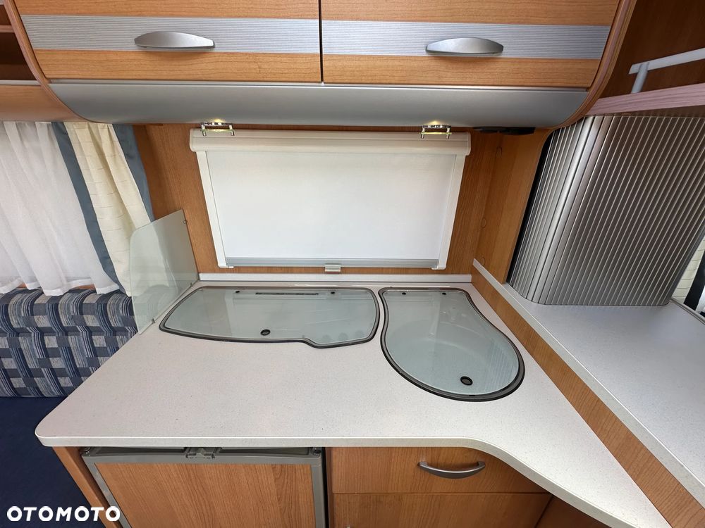 KNAUS SPORT 450 z przedsionkiem Isabella i napędem. 1300 kg !! - 17