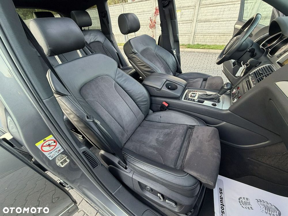 Audi Q7 3.0 TDI DPF Quattro Tiptronic - 32