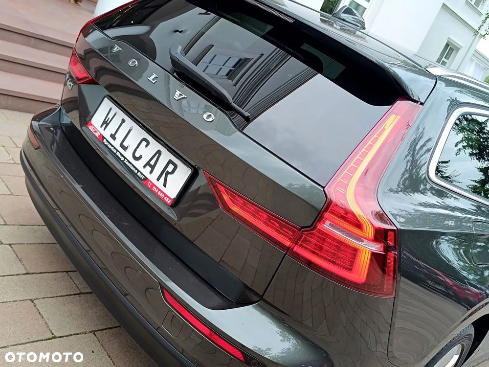 Volvo V60 D3 Momentum Core - 23