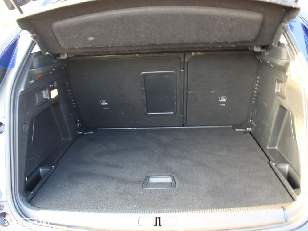 Peugeot 3008 PureTech 130 Stop & Start GPF EAT8 Allure - 29