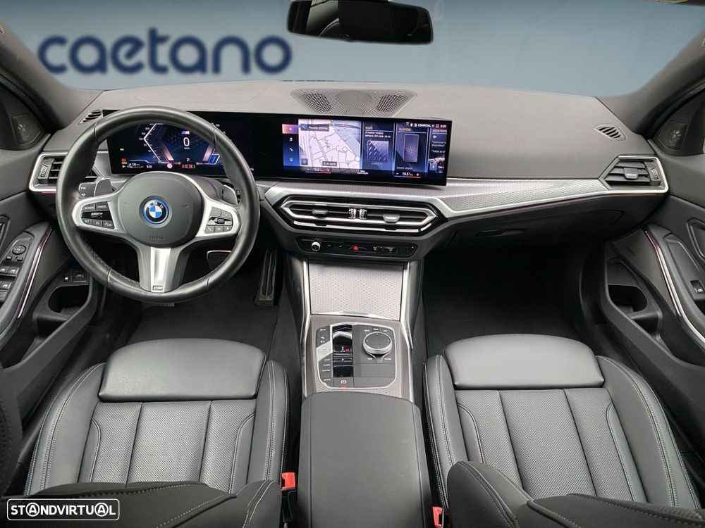 BMW 330 e Pack Desportivo M Pro Auto - 5