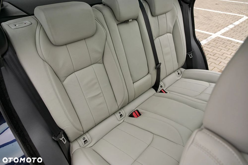 Land Rover Range Rover Evoque 2.0eD4 SE Dynamic Special Edition - 8