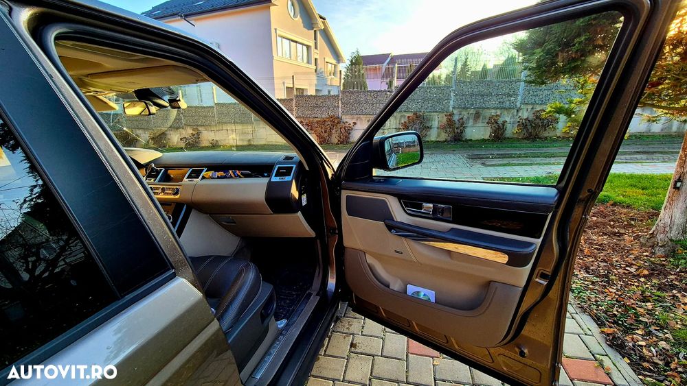 Land Rover Range Rover Sport 3.0 SDV6 HSE - 11